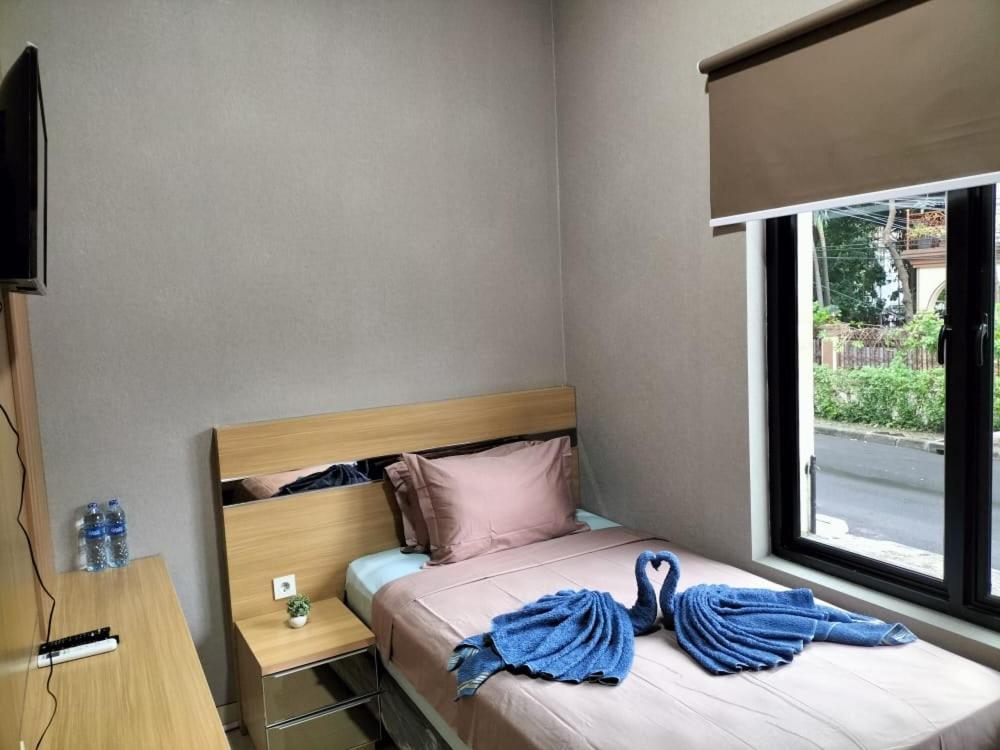 Cozy Residence Tomang Jakarta Eksteriør bilde