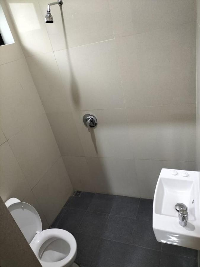 Cozy Residence Tomang Jakarta Eksteriør bilde
